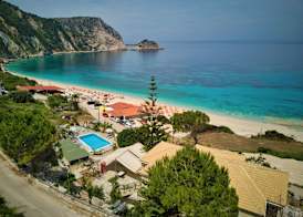 PETANI BEACH SUITES 2