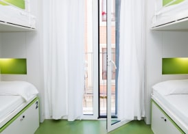 Sant Jordi Hostels Gracia 5