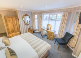 Grovefield Manor 4
