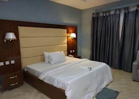 Sunnyvale Hotel 3