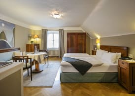 TAUROA Landhaus zu Appesbach 5