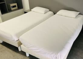 Hotel Martinez Grenay 5