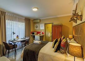 Pumleni Guesthouse 3