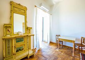 Amazing Sea View in Historic Building in Downtown by Wonderful Italy 2