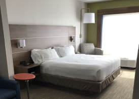 Holiday Inn Express & Suites CHATTANOOGA (EAST RIDGE) by IHG 4