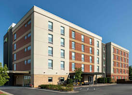 Home2 Suites by Hilton Greensboro Airport, NC 3