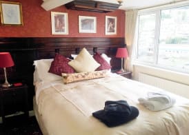 Dolphin Guest House 3