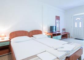 Villa Borna Apartments with Free Parking 2