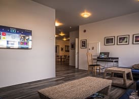 Bakki Apartments & Hostel 4