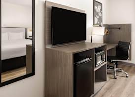 Ramada by Wyndham York Harrisburg Hershey 5