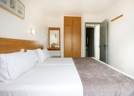 Ura Hotels Roslara 2