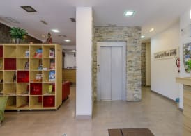 H-A Hotel Trebol 5