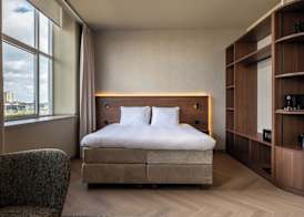 Hotel De Zeevaartschool 4