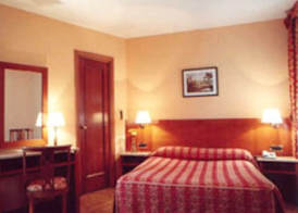 Hostal Cortés 2