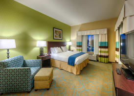 Holiday Inn Express & Suites RED BLUFF-SOUTH REDDING AREA by IHG 3