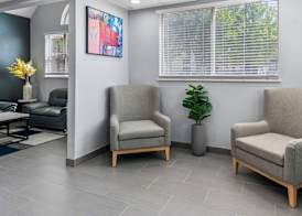 Quality Inn & Suites Fort Worth North - Haltom City 4