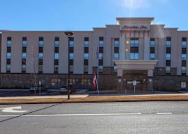 Hampton Inn Emerson @ LakePoint, GA 4