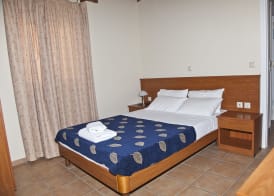 Alexander Apartments 3