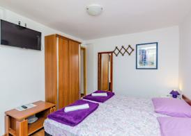 Apartments & Rooms Mihajica 3