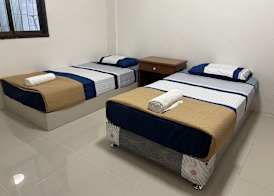 OYO 75577 Palace Hostel 5