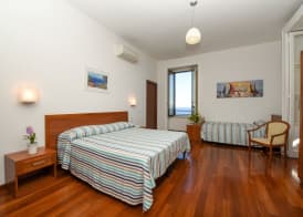 Villa Crawford 2