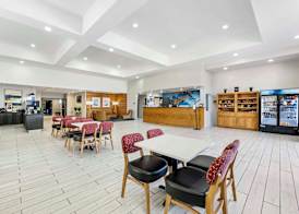 Best Western Lubbock West Inn & Suites 2
