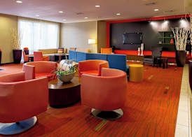 Courtyard by Marriott Lexington Keeneland/Airport 2