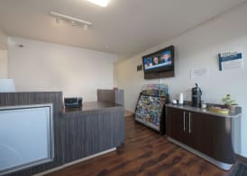 OYO Hotel St Helens OR 5