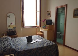Hotel Croce di Savoia 5