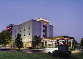 Hampton Inn Waynesboro 2