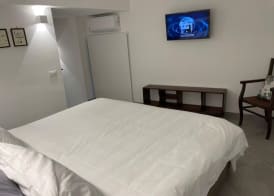 Hola Cathedral House 3