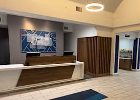 Holiday Inn Express & Suites LOVELAND by IHG 2