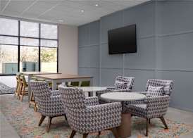 Hampton Inn Crossville 3