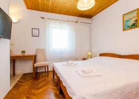 Apartments Mali Paradiso 2