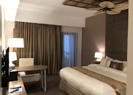 Ferra Hotel and Garden Suites 5