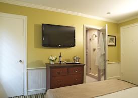 Concord's Colonial Inn 2