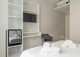 Belli Suites Vatican Rome Guest House 4