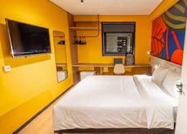 IBIS STYLES PETROLINA 2