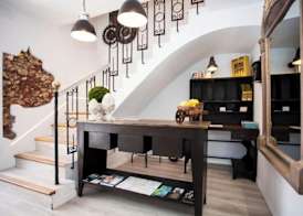 TAK Boutique Marbella Old Town with Parking 3