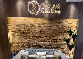 Rotana Palace Suites 4