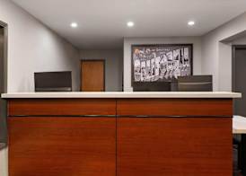 Super 8 by Wyndham Fort Bragg 3