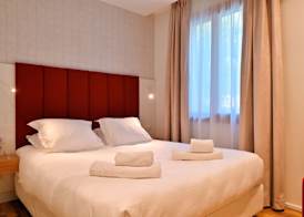 HOTEL SAINT ROCH 5