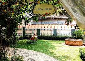 Lada House 4