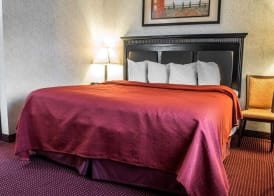Quality Inn & Suites Gibsonia - Pittsburgh North 5