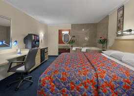 Motel 6-Gatlinburg, TN - Smoky Mountains 4