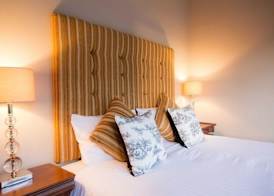 The Ox Pub & Rooms 3