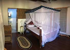 Zanzi Rest bungalows 4