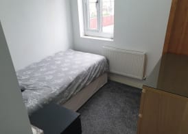 Homestay in Walsall 5
