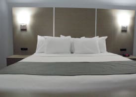 Days Inn & Suites by Wyndham Houston NW Cypress 3