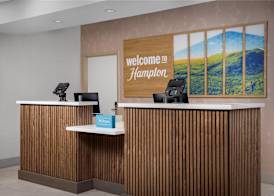 Hampton Inn & Suites Clinton - I-26 3